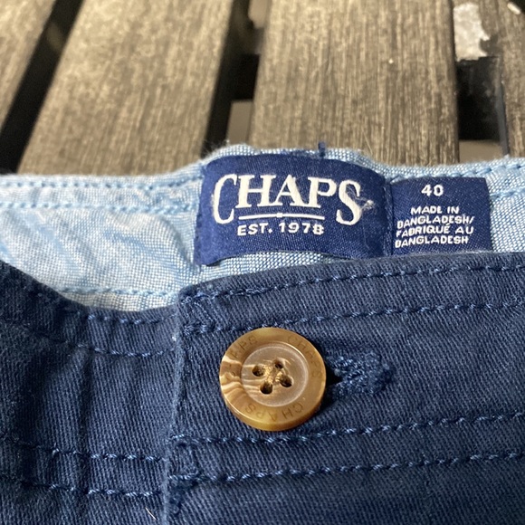 Chaps Cargo Shorts size 40 - Picture 3 of 6